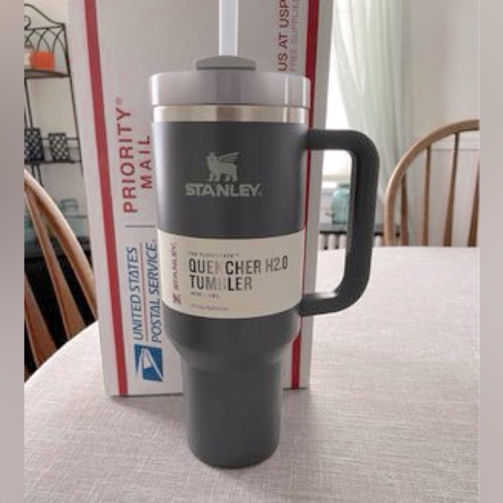New 40oz Stanley
